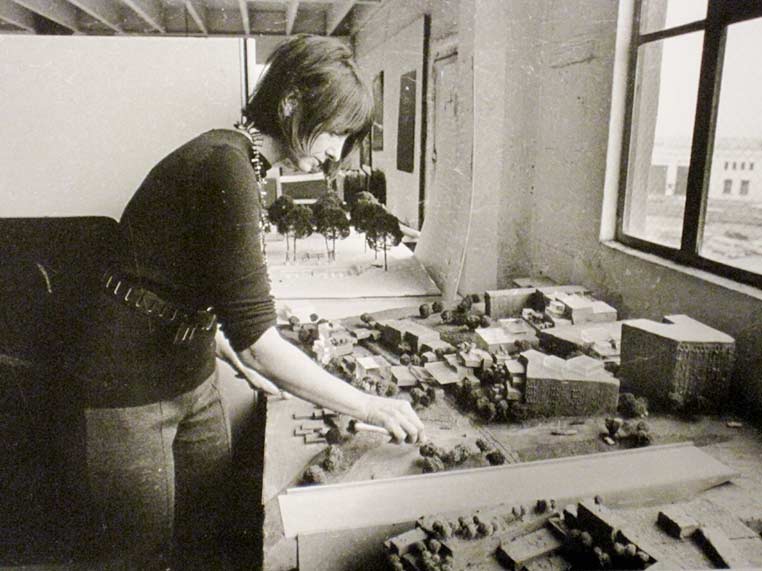 Angela Danadjieva, Designer of the Keller Fountain